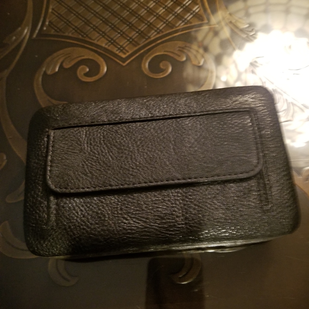 Crossed Pistol Revolver Clutch Nwt Vintage Vibe Gem